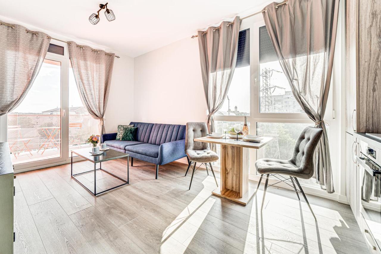 Ari Brownie Apartment - Luxurious Stay Arad Exterior photo